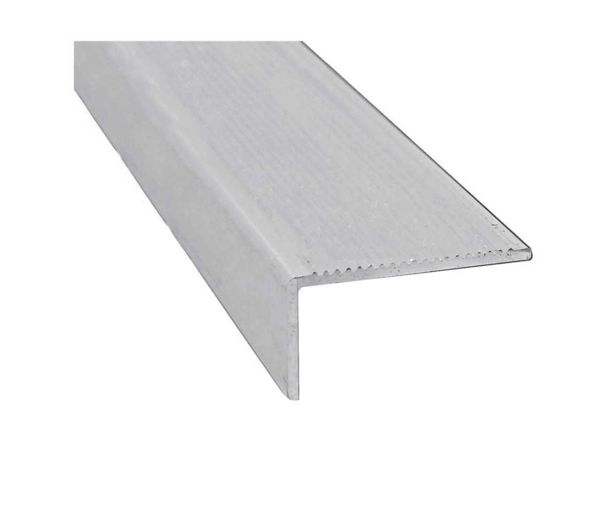 Nez marche alu brut 2500 mm x 23 mm x 45 mm
